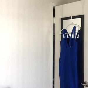A daring dark blue jumpsuit